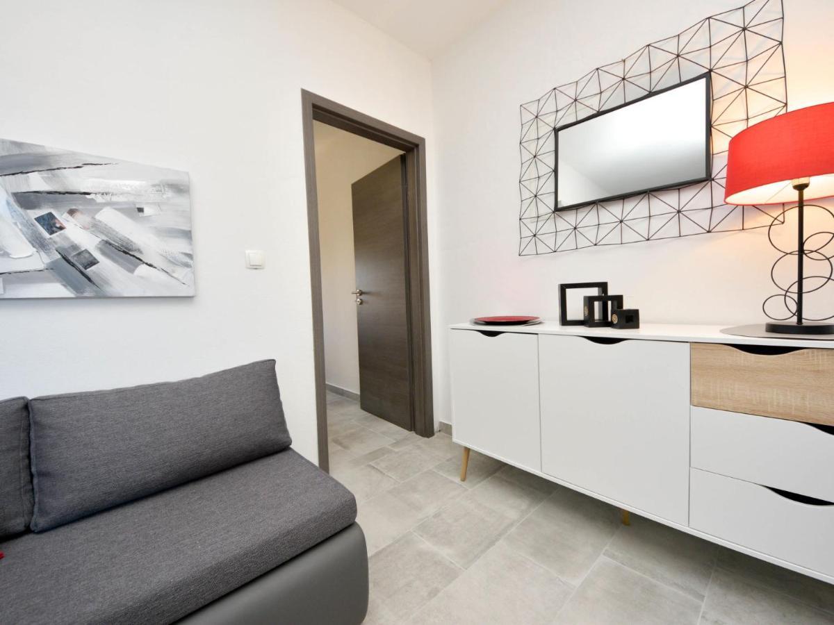 Apartment Silvija-4 By Interhome Vir Exteriér fotografie